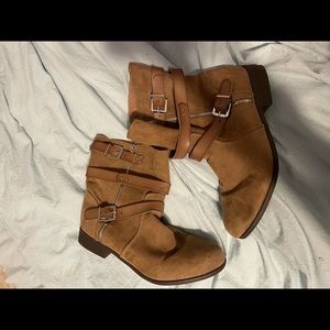 Torrid boots